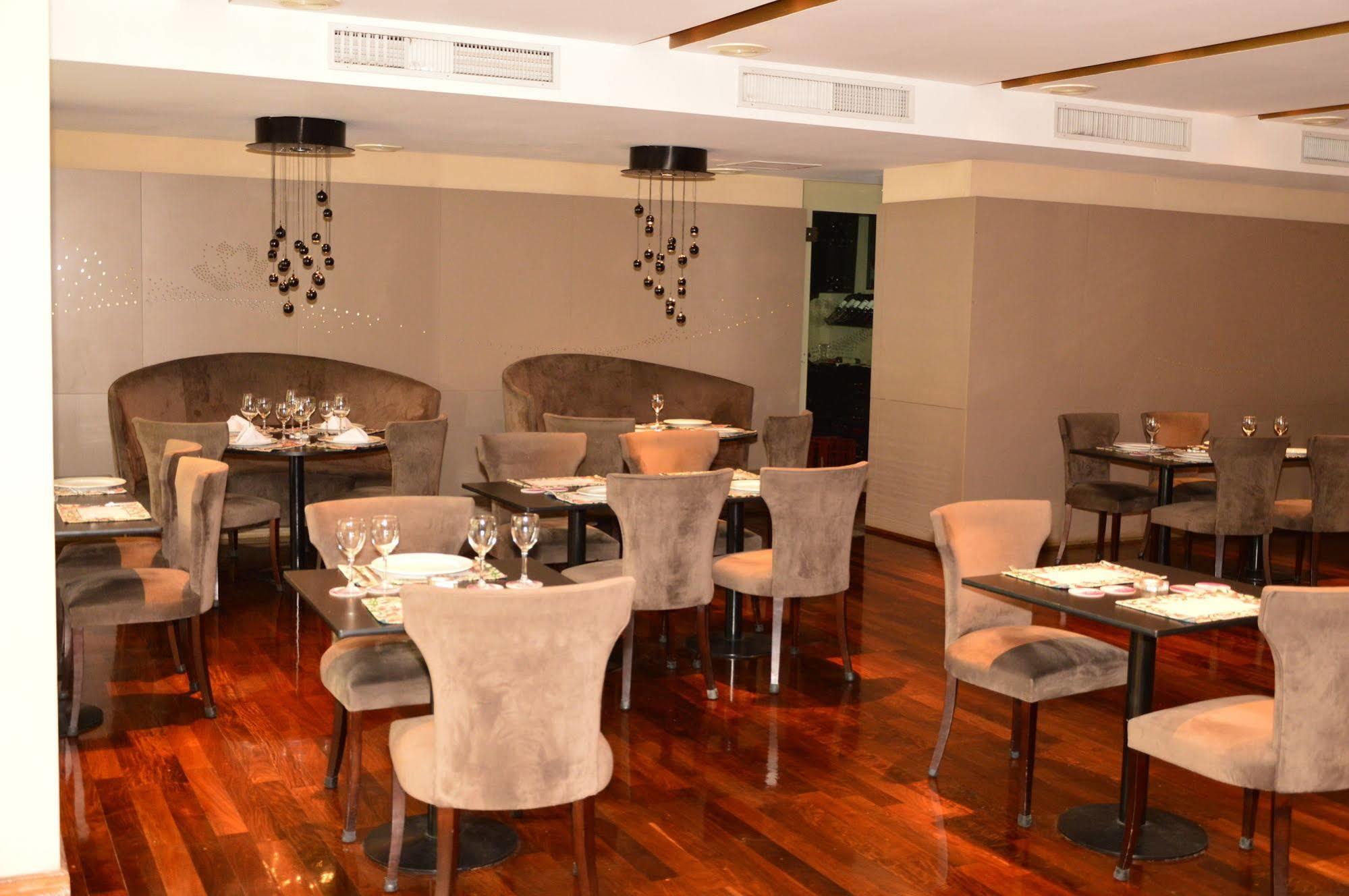 Gran Hotel Guarani Corrientes Exteriör bild
